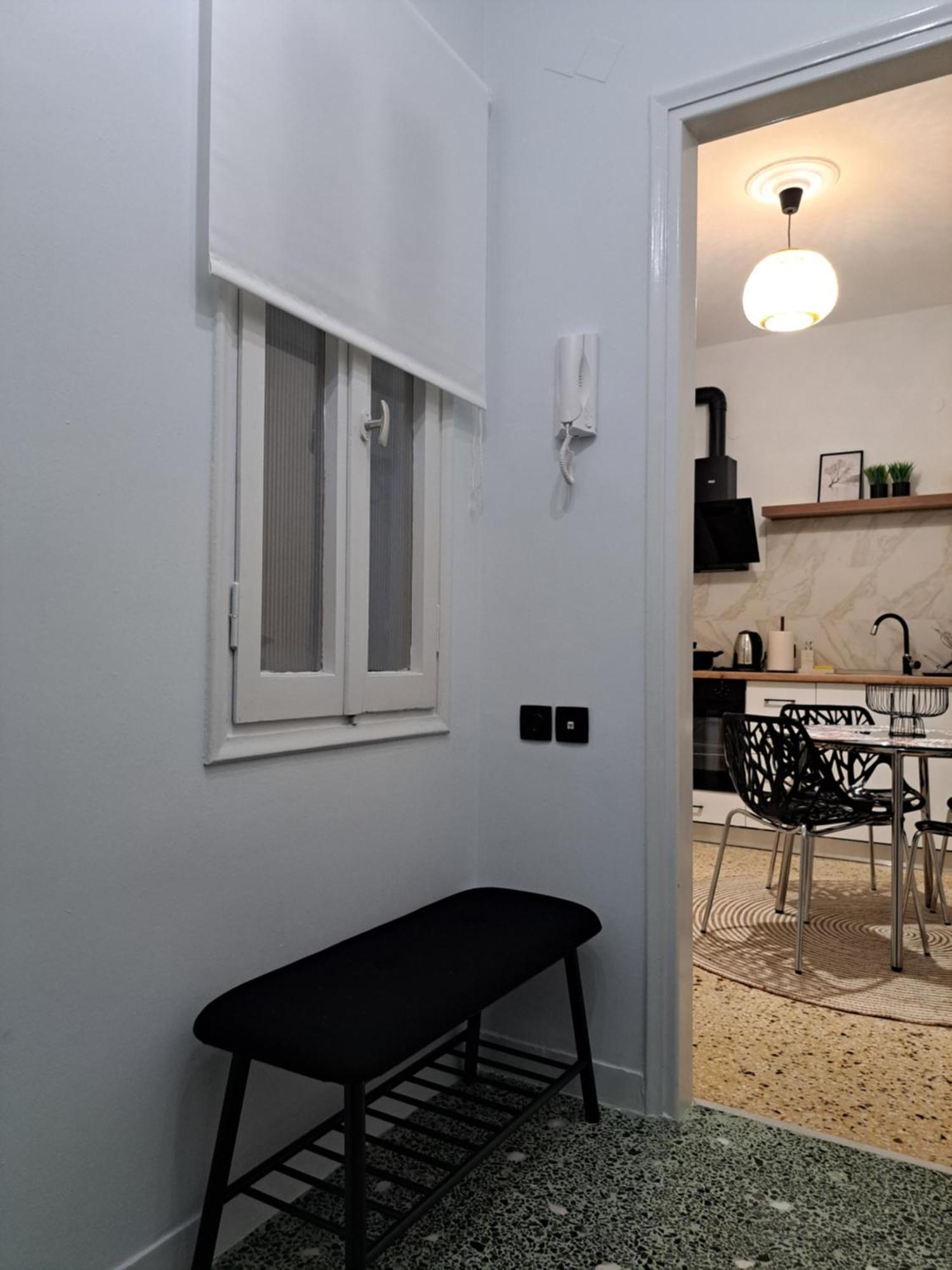 Stylish City Center Apartment Széresz Kültér fotó