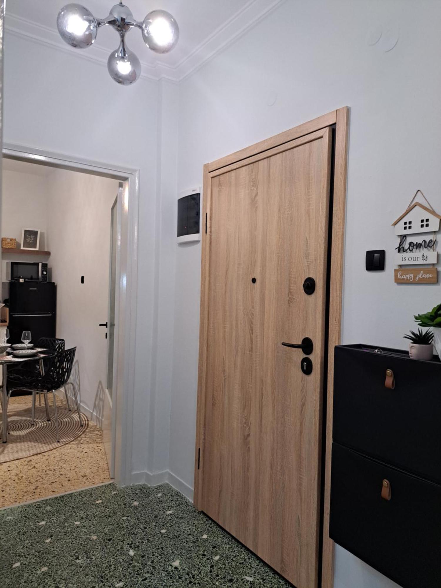Stylish City Center Apartment Széresz Kültér fotó