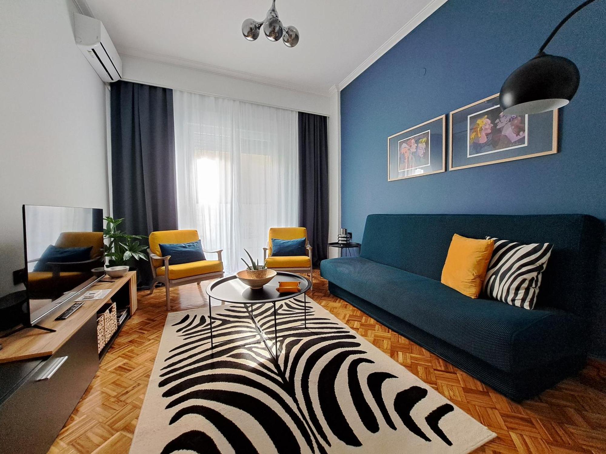 Stylish City Center Apartment Széresz Kültér fotó